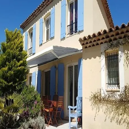 Apartment Villa *